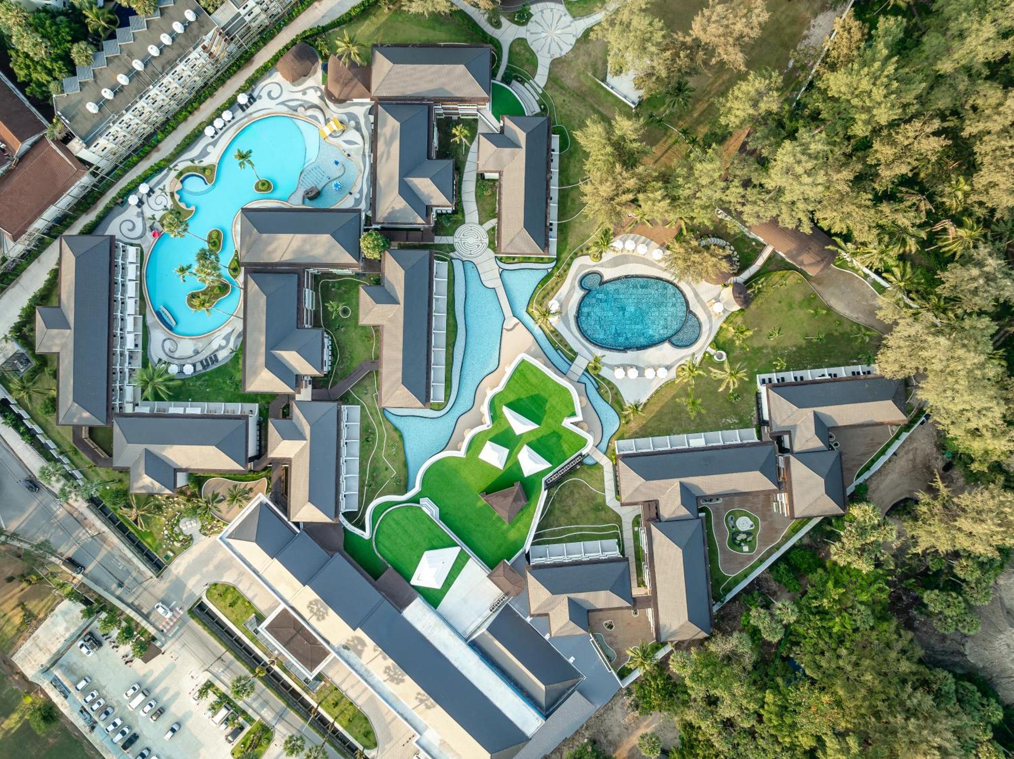 Amora Beach Resort Phuket Bang Tao Beach  Exterior photo